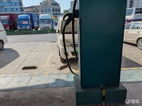 新能源充電樁占位費(fèi)引熱議 充滿電不開(kāi)走，該不該額外收費(fèi)？